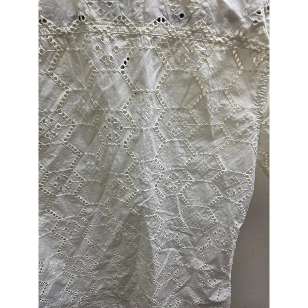 Hollister Mens Small White Eyelet Embroidered Short Sleeve Button Up Shirt New - Picture 10 of 10